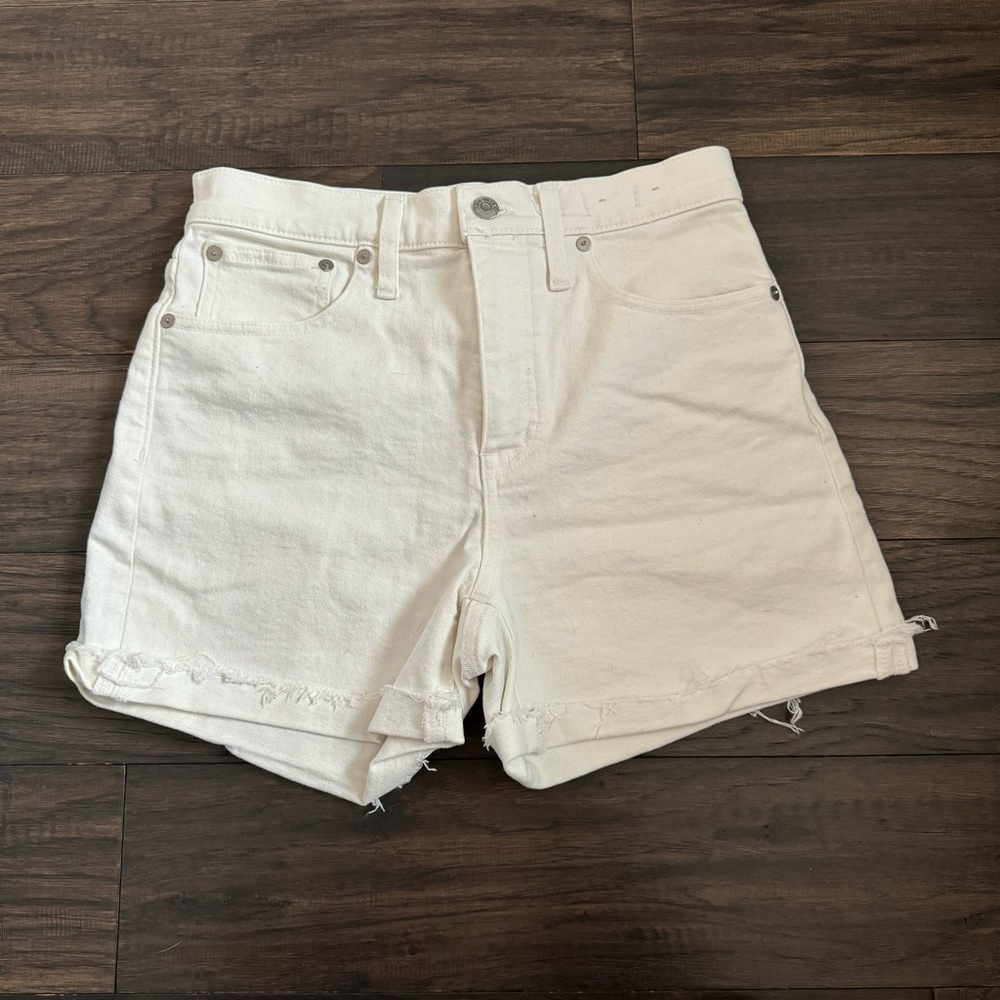 Madewell high rise shorts size 26